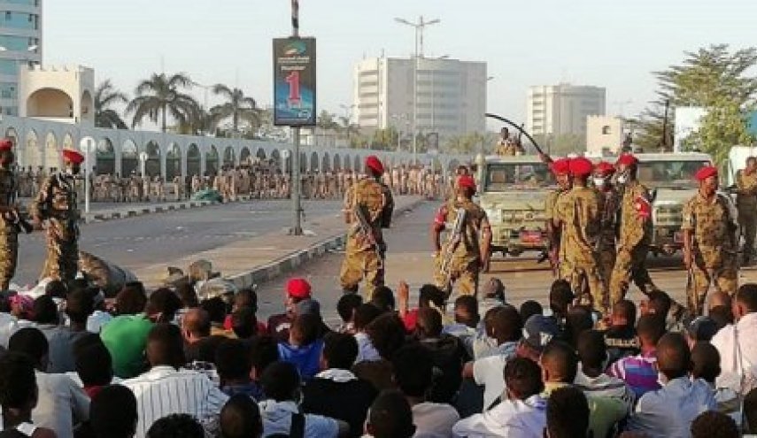 ادامه اعتراضات به حاکمان نظامی سودان