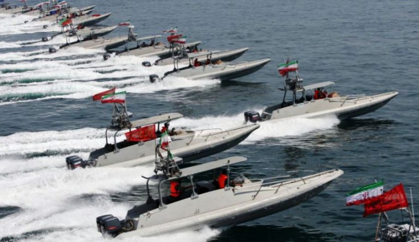 الحرس اثبت تواجده بجميع الساحات للدفاع عن الثورة