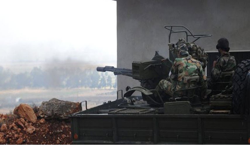 الجيش يبدأ اقتحام معقل الارهابیین في الحويز بريف حماة