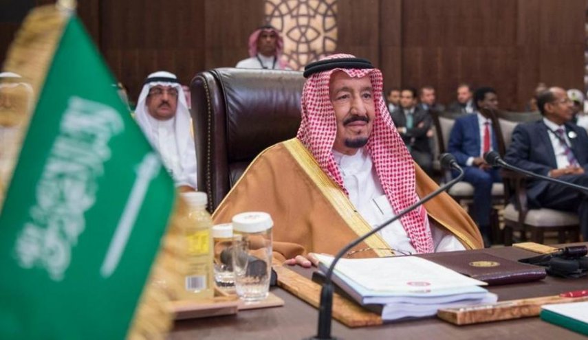 الغارديان: قمة مكة لن تشهد نهاية للأزمة الخليجية