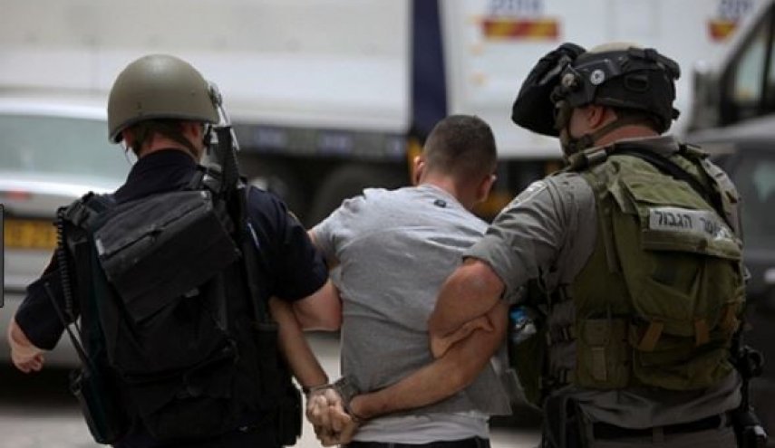قوات الاحتلال تعتقل 10 فلسطينيين بالضفة الغربية