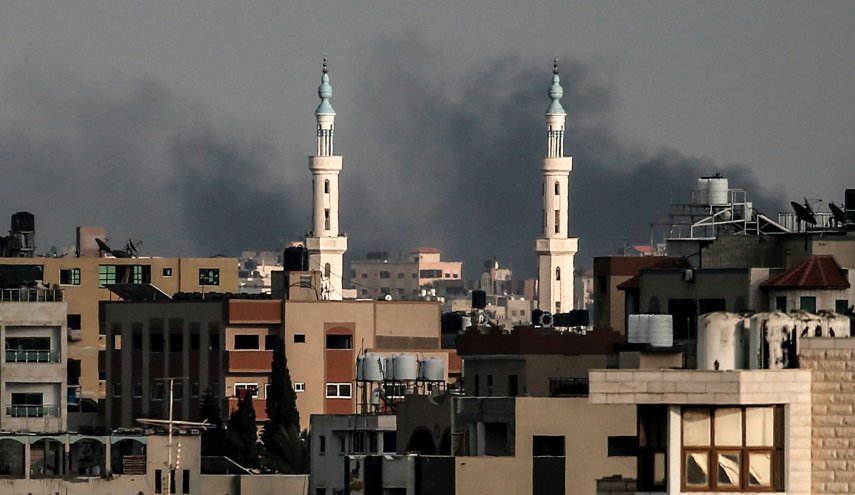 سقوط قذيفة مصرية على مدينة رفح الفلسطينية