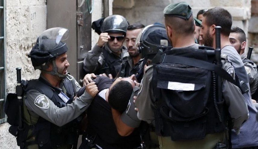 بازداشت هشت فلسطینی در حمله صهیونیست‌ها به کرانه باختری