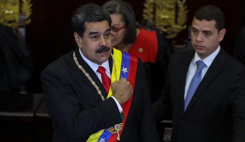 مادورو : بوسعنا إيجاد حل ديمقراطي وسلمي للنزاع في فنزويلا