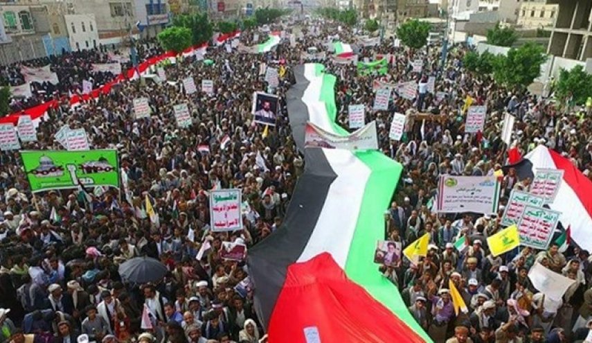 شعار یمنی‌ها در روز جهانی قدس؛«نه به معامله قرن»
