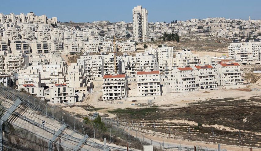 الاحتلال يوافق على بناء 641 وحدة استيطانية على طريق الخليل