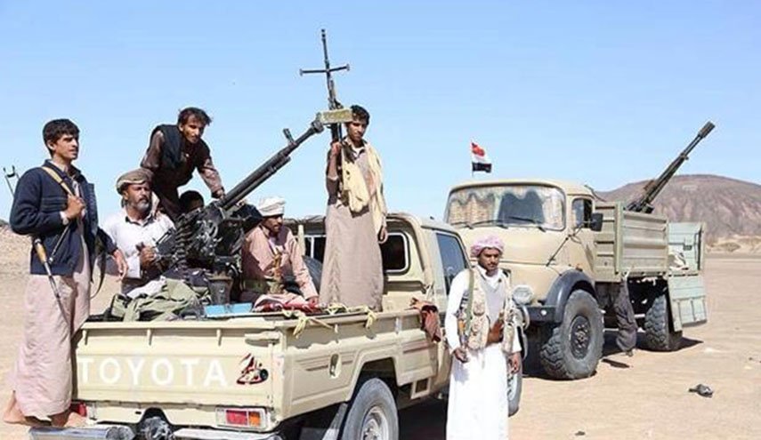 مسلحون قبليون يعترضون رتلا عسكريا سعوديا شرق اليمن