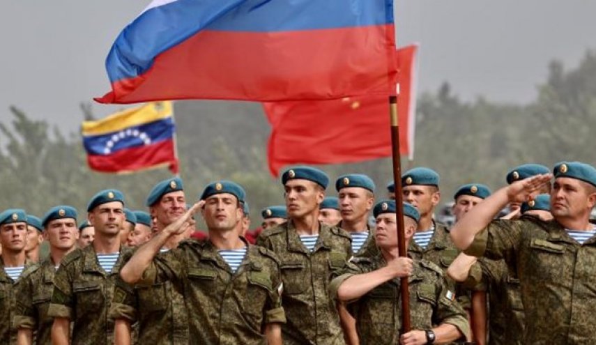 کرملین خروج نظامیان روسی از ونزوئلا را تکذیب کرد