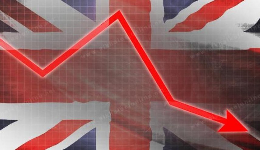 اقتصاد بريطانيا على شفا الركود بسبب 