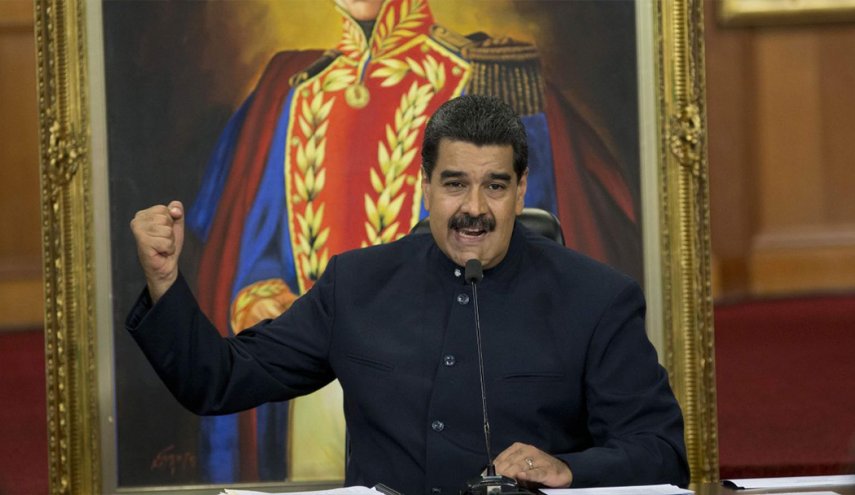مادورو يأمر بإعادة فتح الحدود مع كولومبيا