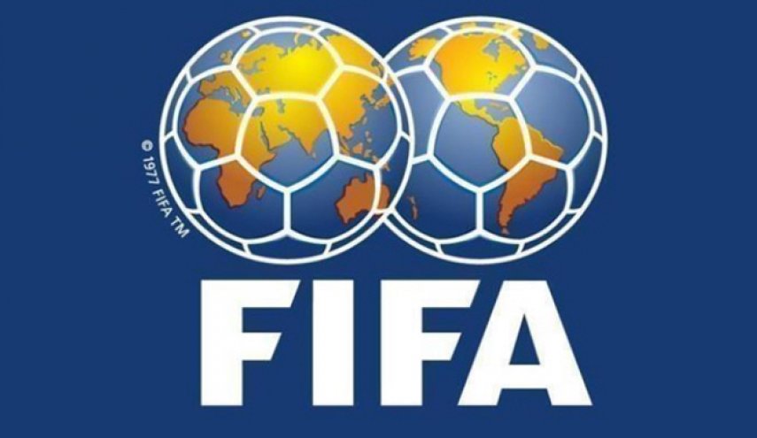 الفيفا يعلن عن 9 تعديلات جديدة على قانون كرة القدم

