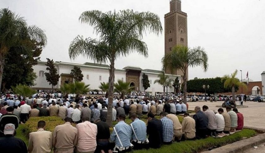 توقيف خطيب مسجد بالمغرب وصف مدينتين بقبلة 