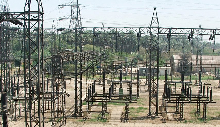 اهالي مناطق في بغداد يشكون ضعف فولتية الكهرباء