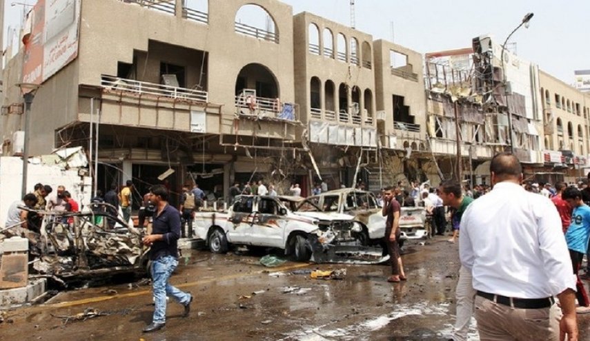 بالصور... مشاهد من انفجار حسينية المنتظر في بغداد