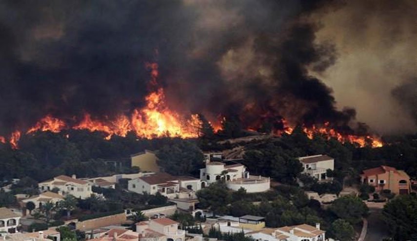 آتش‌سوزی گسترده در اسپانیا در پی ادامه گرمای شدید در اروپا