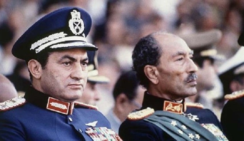 وفاة المصور الذي التقط لحظة اغتيال السادات