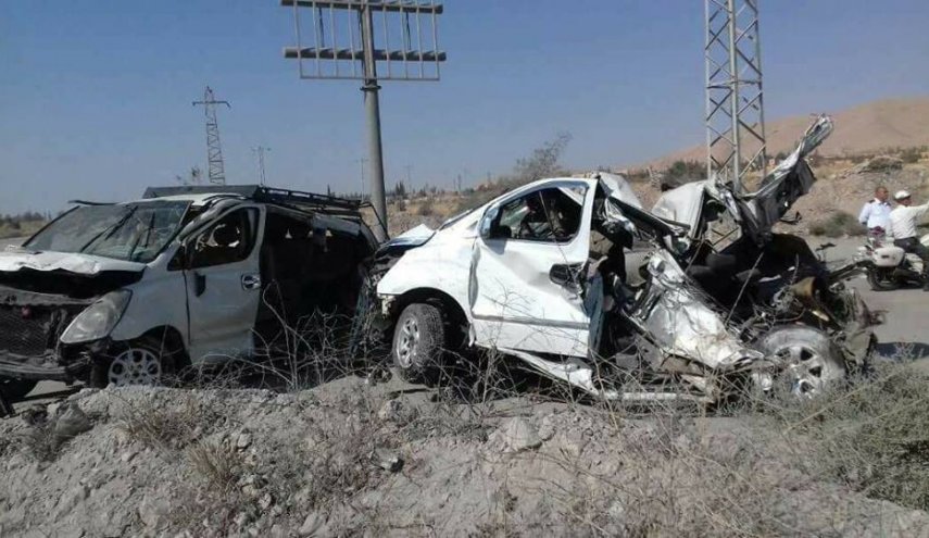 سوريا... مقتل 5 بحادث سير مروع على طريق حماة سلمية (صورة)