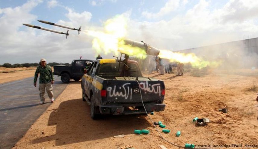  تدفق أسلحة جديدة إلى ليبيا برعاية تركية وإماراتية 