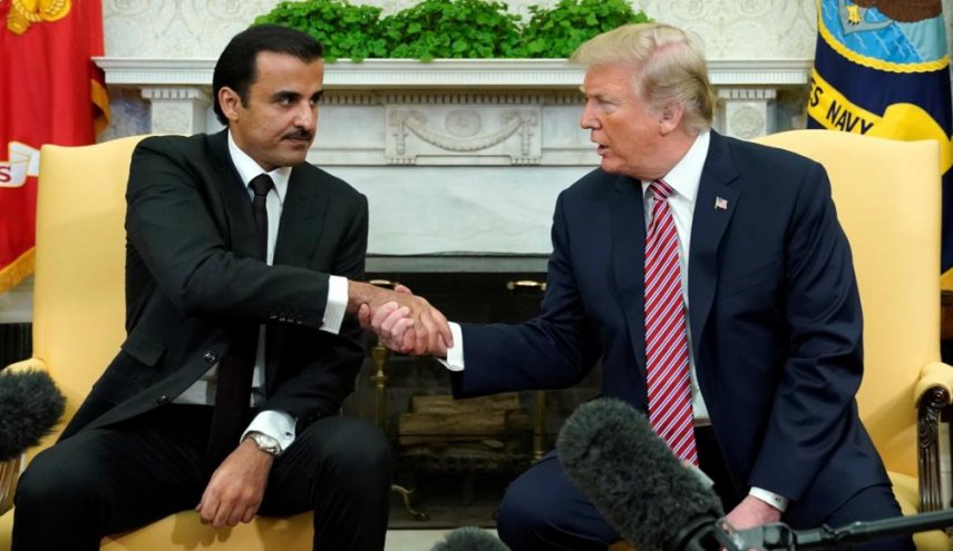 ترامب يهدي السعودية 'تمريرة ذهبية' للانتقام من قطر