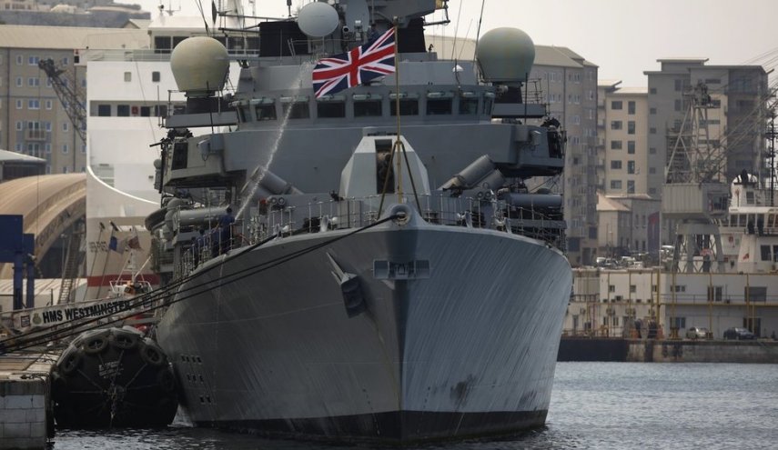 رويترز: بريطانيا ترسل سفينة حربية ثانية إلى الخليج الفارسي 