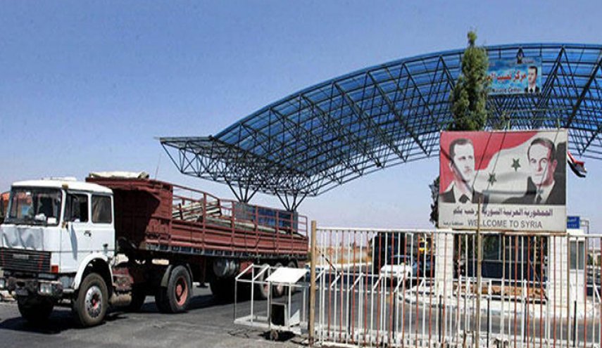 شاحنات تركية تطلب موافقة دخول الأراضي السورية للترانزيت