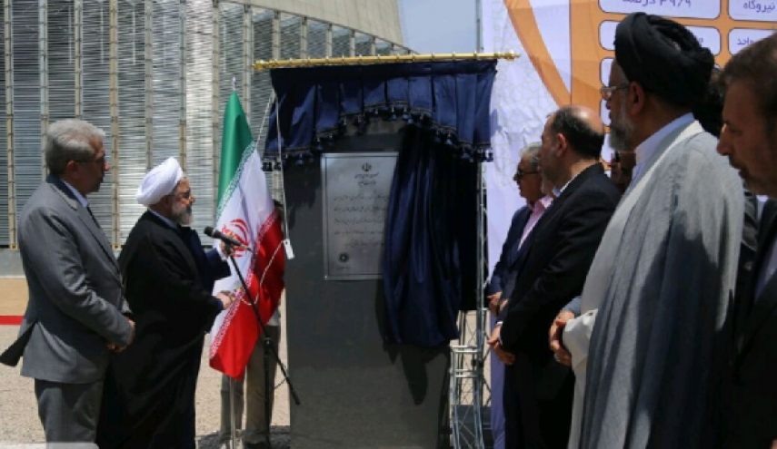 الرئيس روحاني يفتتح المرحلة الثانية لمحطة شيروان الكهروغازية 