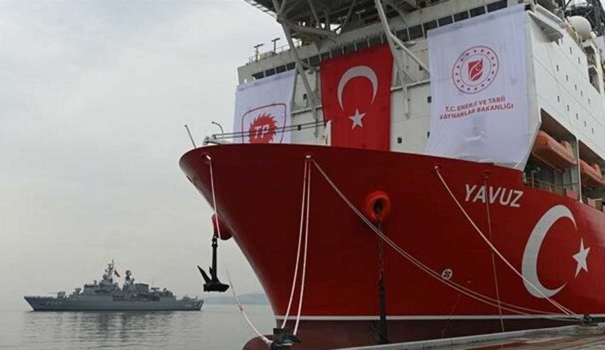شركة شحن تركية تعلن اختطاف 10 بحارة من إحدى سفنها