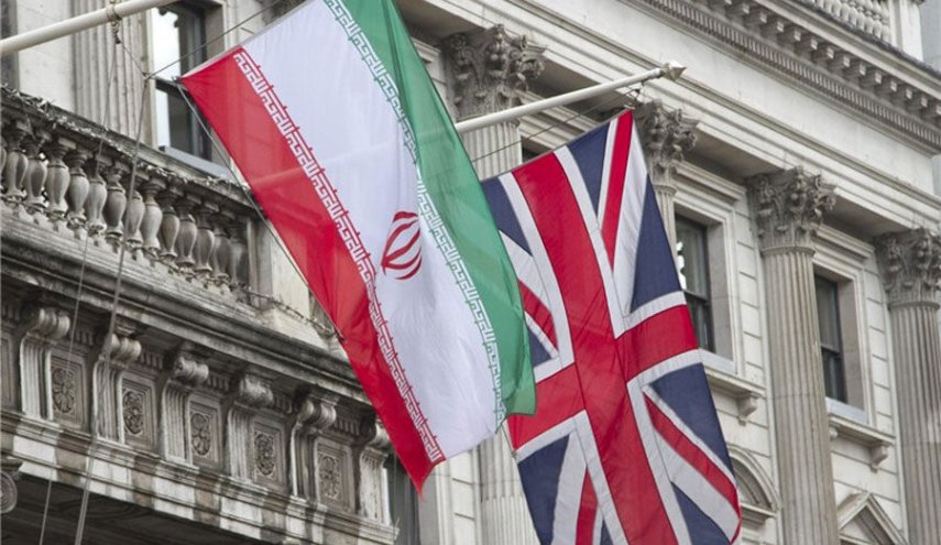 طهران تطالب لندن باتباع القوانين الدولية للملاحة البحرية