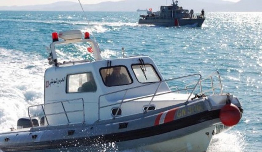 الداخلية التونسية: توقيف 17 شخصا بتونس حاولوا اجتياز الحدود بحرا