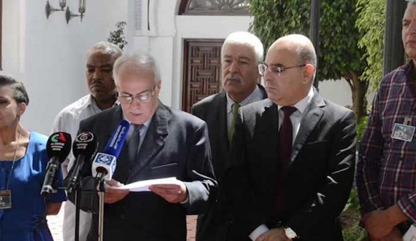 هيئة الحوار الجزائرية تعلن خطة عملها وتزيد أعضائها إلى سبعة