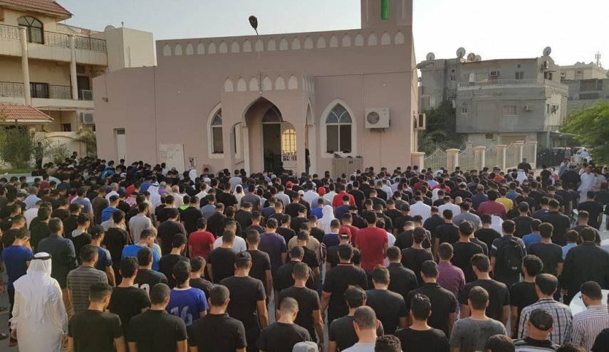 دعوات بحرينية للمشاركة بتشييع الشهيد محمد المقداد