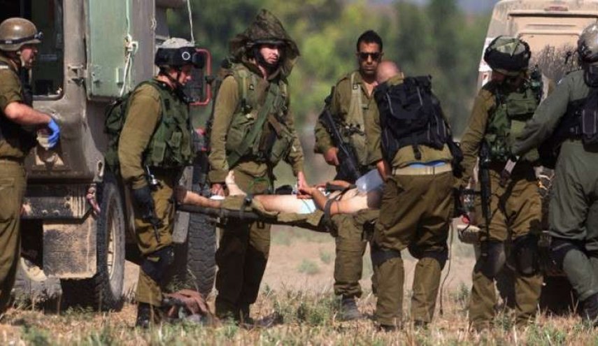 شهيد فلسطيني وإصابة 3 جنود صهاينة