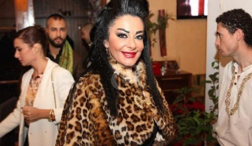 ممثلة لبنانية تدعو إلى حرق الفلسطينيين بـ'أفران هتلر'!