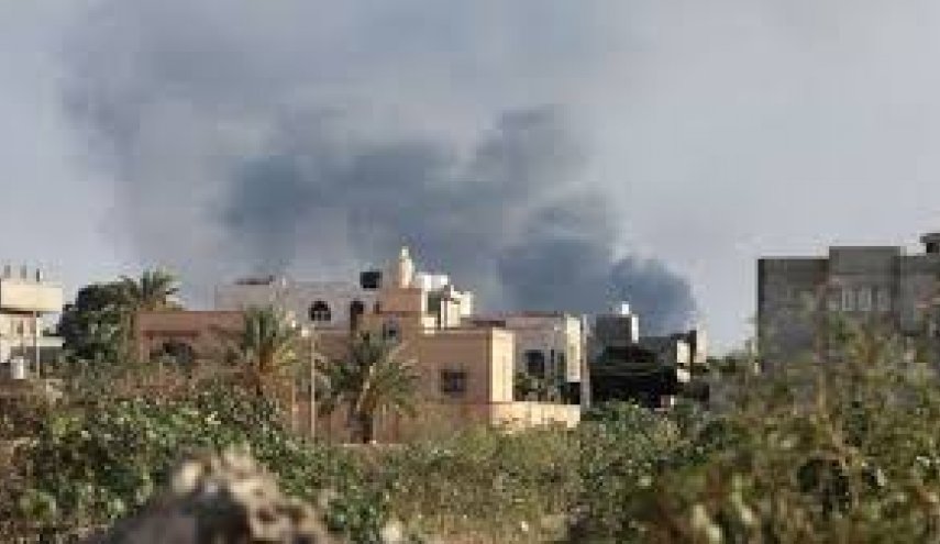 نیروهای حفتر دانشکده نیروی هوایی مصراته را بمباران کردند

