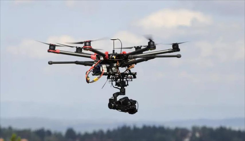 درونات تخترق نقاط التماس جنوب غزة