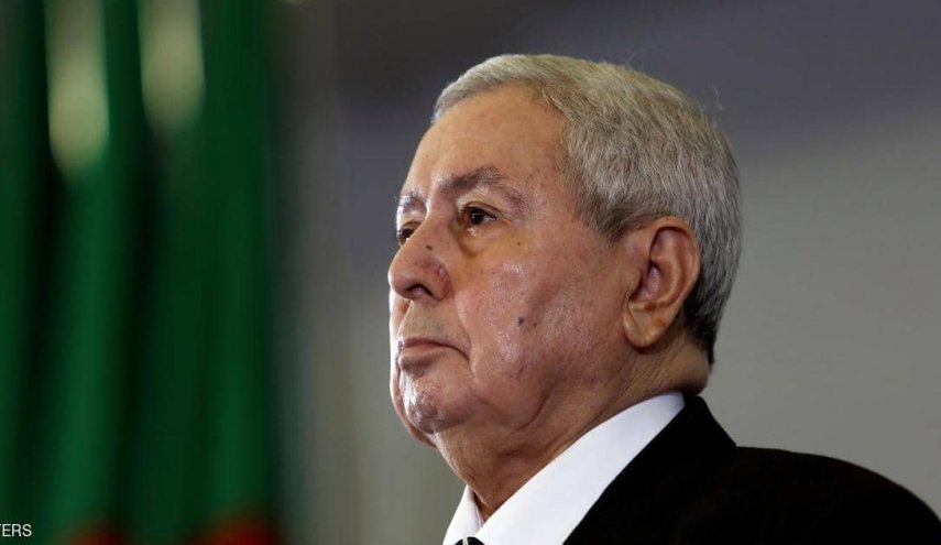 من جديد.. رئيس الجزائر يقيل مسؤولين كبار في الجيش 