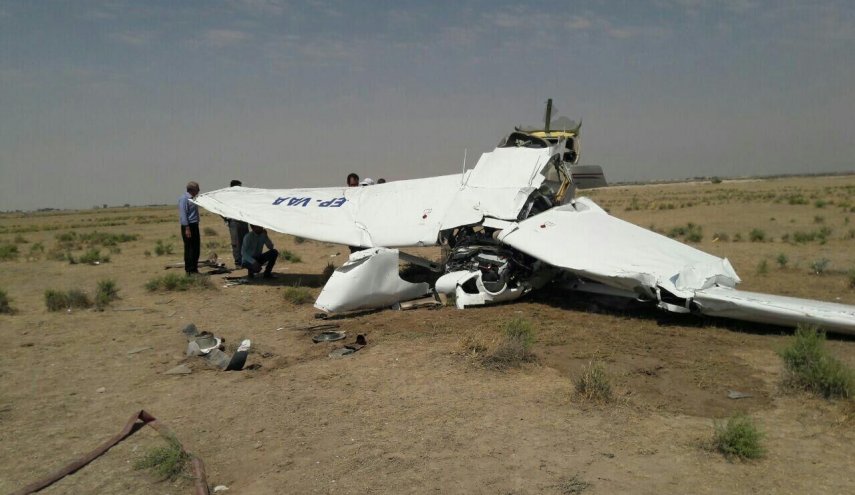 مقتل شخصين بسقوط طائرة خفيفة قرب كرمسار