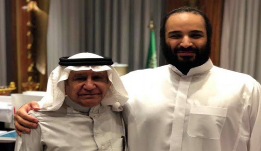 كاتب سعودي يخالف سياسة بلاده تجاه مصر ويثير جدلا واسعا!