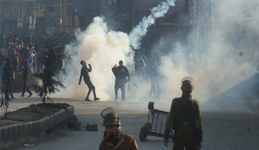 بازداشت هزاران نفر در جامو و کشمیر توسط نیروهای امنیتی هند 
