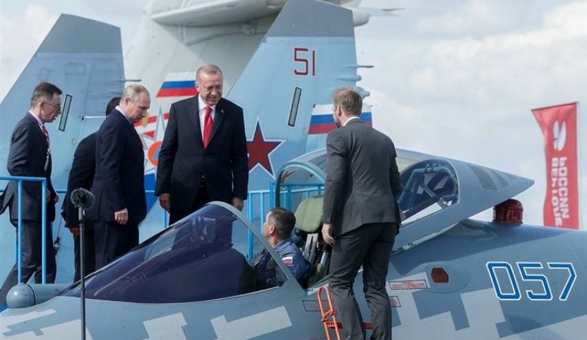 بازدید پوتین و اردوغان از جدیدترین جنگنده سوخو- ۵۷ در نمایشگاه «ماکس-۲۰۱۹»
