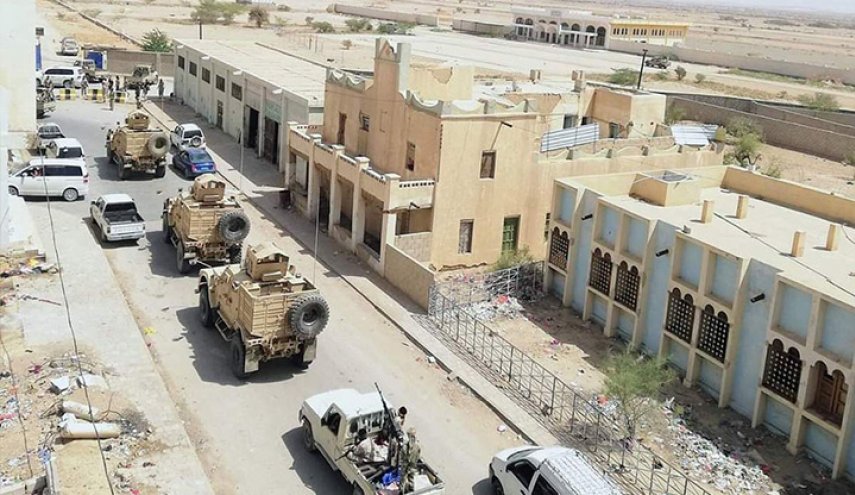  حلفاء الإمارات يفقدون السيطرة على مدينة شُقرة اليمنية