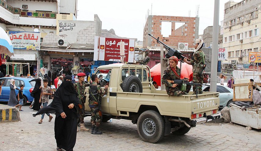 قوات الانتقالي تستعيد السيطرة على مدخل عدن الشرقي