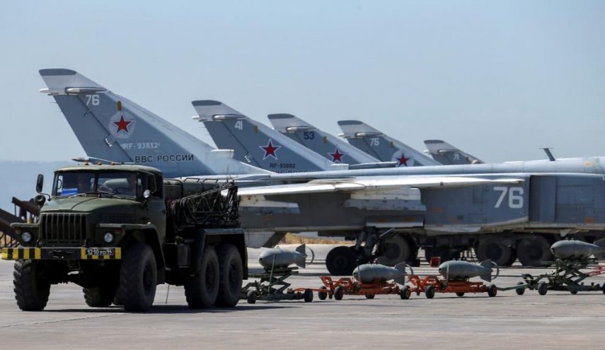 شاهد.. لاول مرة هكذا تحمي روسيا طائراتها داخل قاعدة حميميم!
