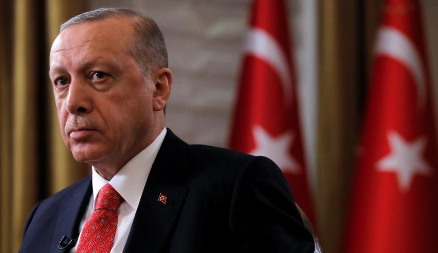 أول تعليق من أردوغان على ما يجري على الحدود التركية السورية
