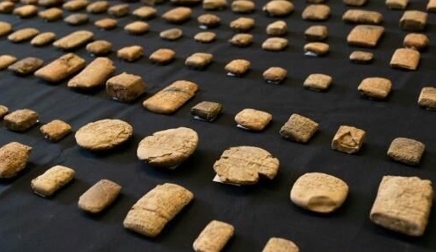 انگلیس آثار باستانی غارت شده عراق را بازگرداند