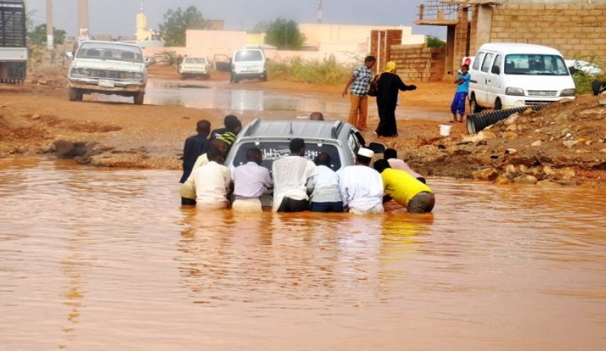 ارتفاع عدد ضحايا فيضانات السودان إلى 78 قتيلًا و89 مصابًا
