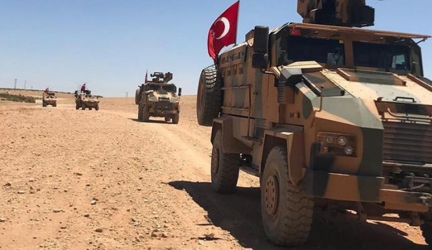 رتل عسكري تركي يدخل الأراضي السورية