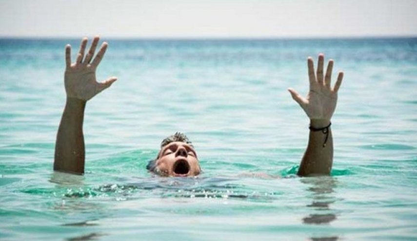 بطل العالم الروسي بالسباحة في الماء البارد .. مات غرقا!
