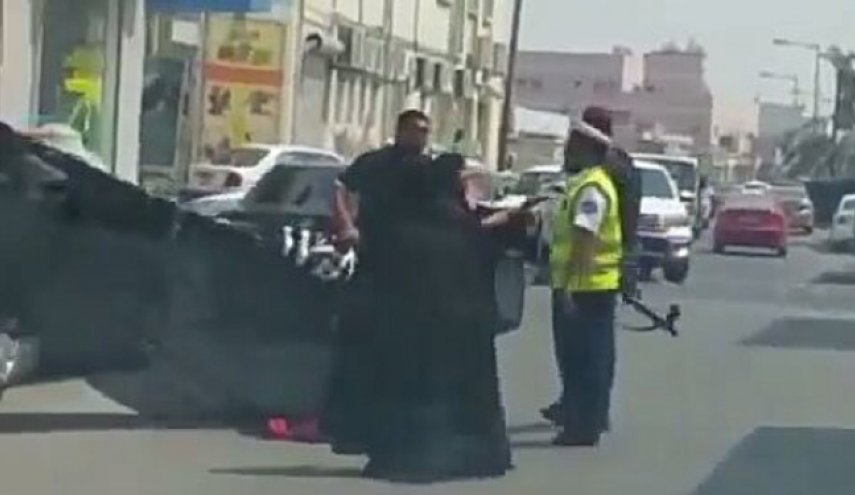 السلطات البحرينية تواصل اعتداءاها على مظاهر عاشوراء