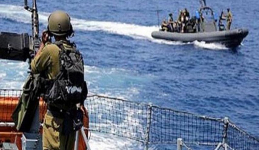 الاحتلال يطلق النار صوب مراكب الصيادين شمال غزة
